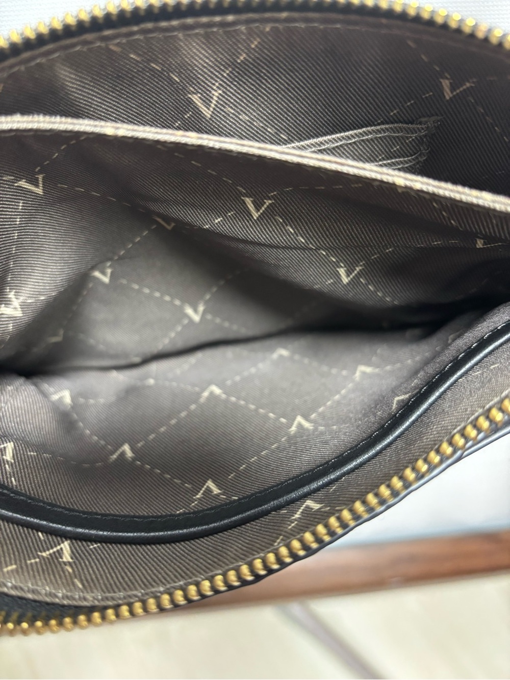 Vince Camuto Black Pebbled Leather Crossbody with Gold Hardware - Picture 5 of 6